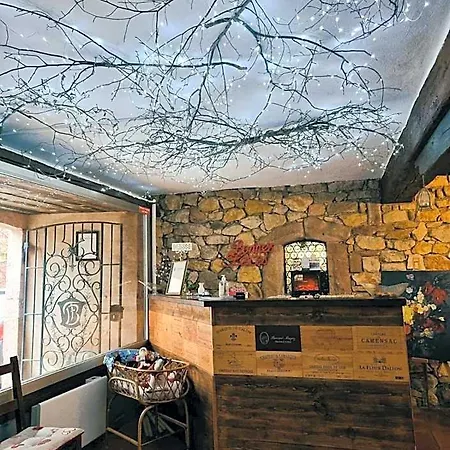 Berceau Du Vigneron Hotel